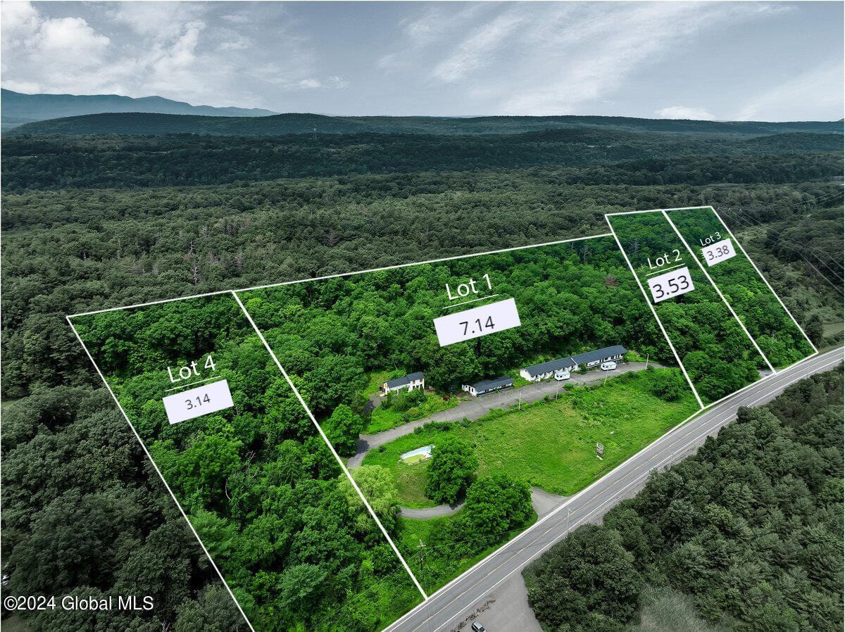 9069 Route 9W, Lot 4