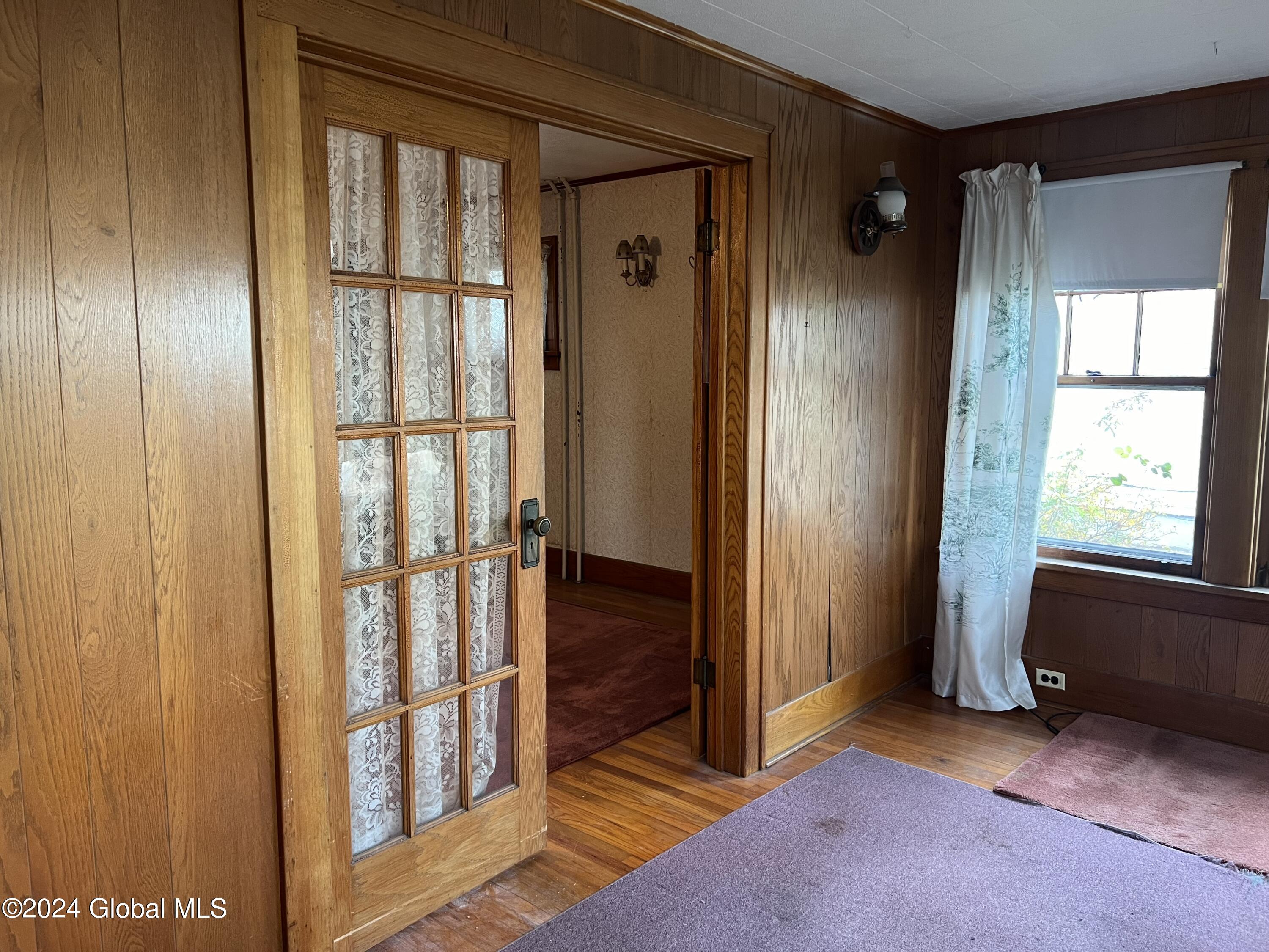65 Helwig Street