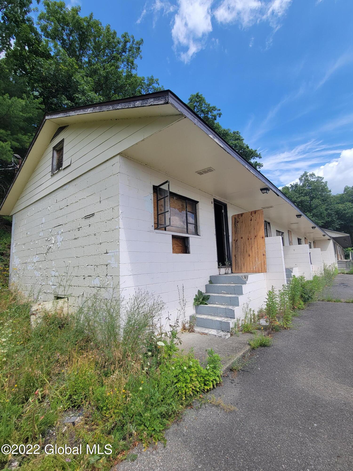 9071 Route 9W, Lot 1