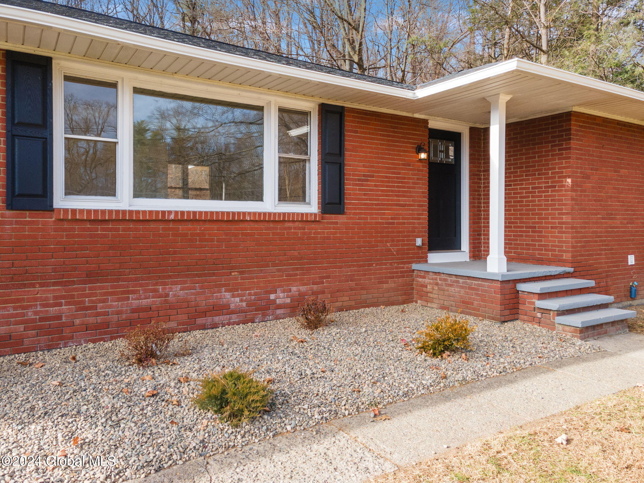 18 Denison Road