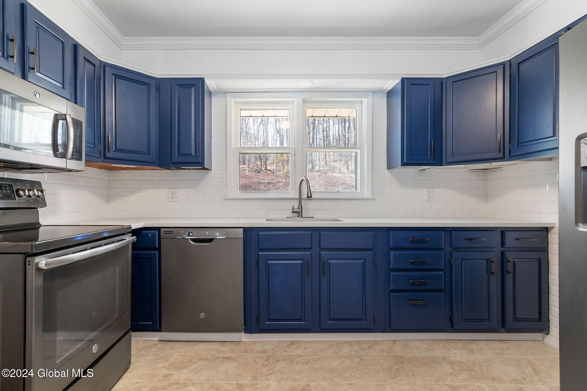 18 Denison Road
