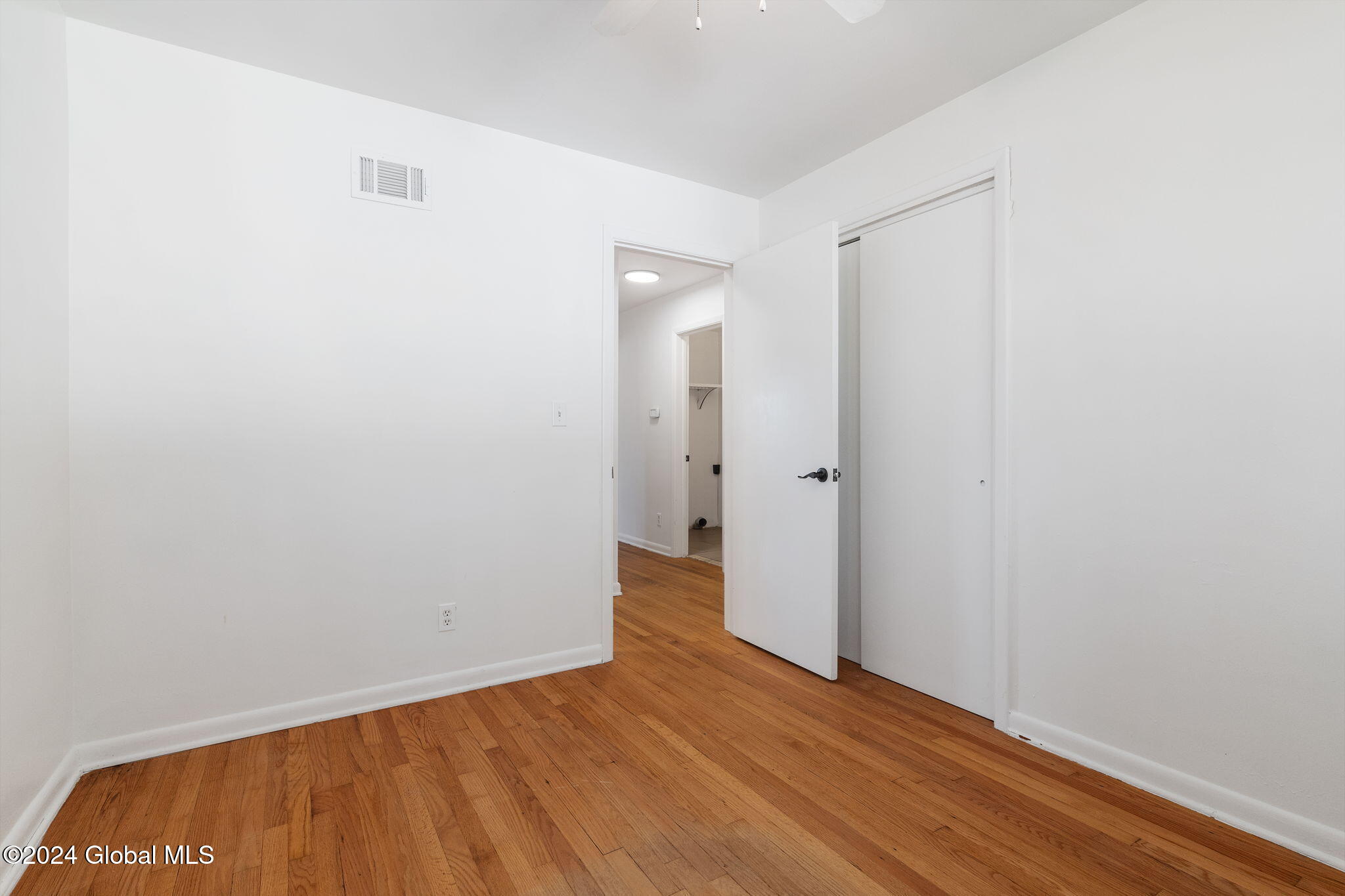 18 Denison Road