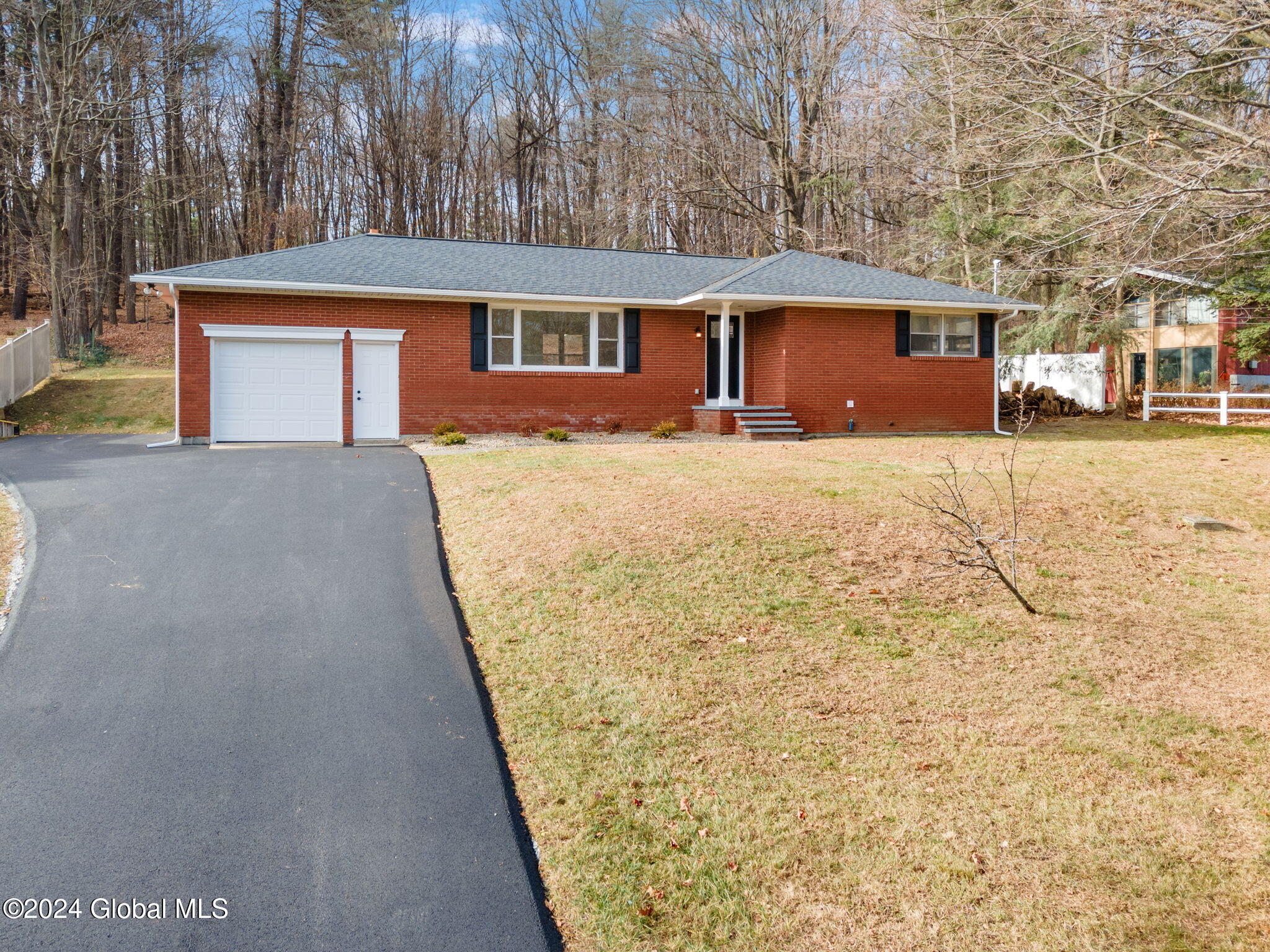 18 Denison Road