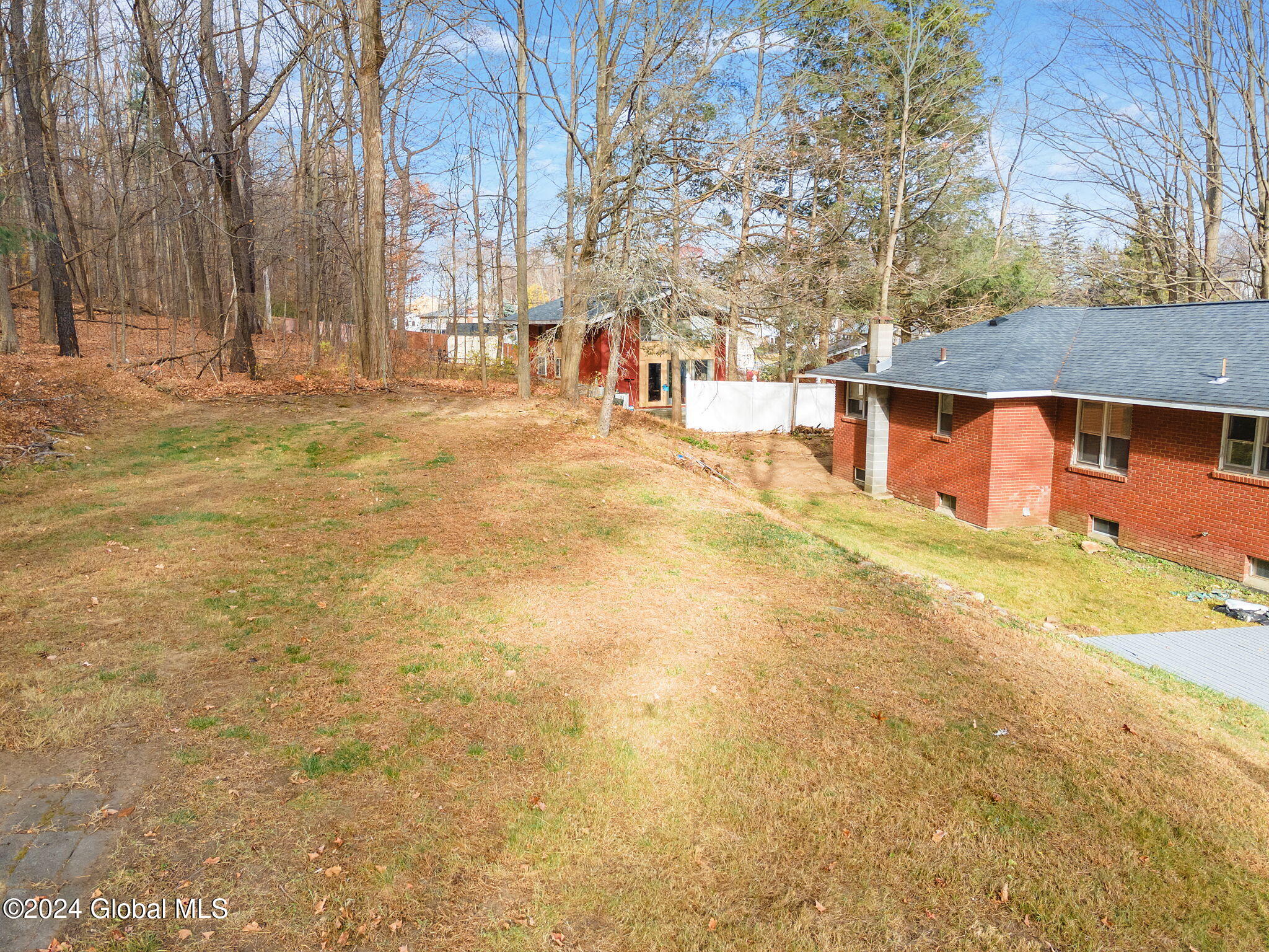 18 Denison Road
