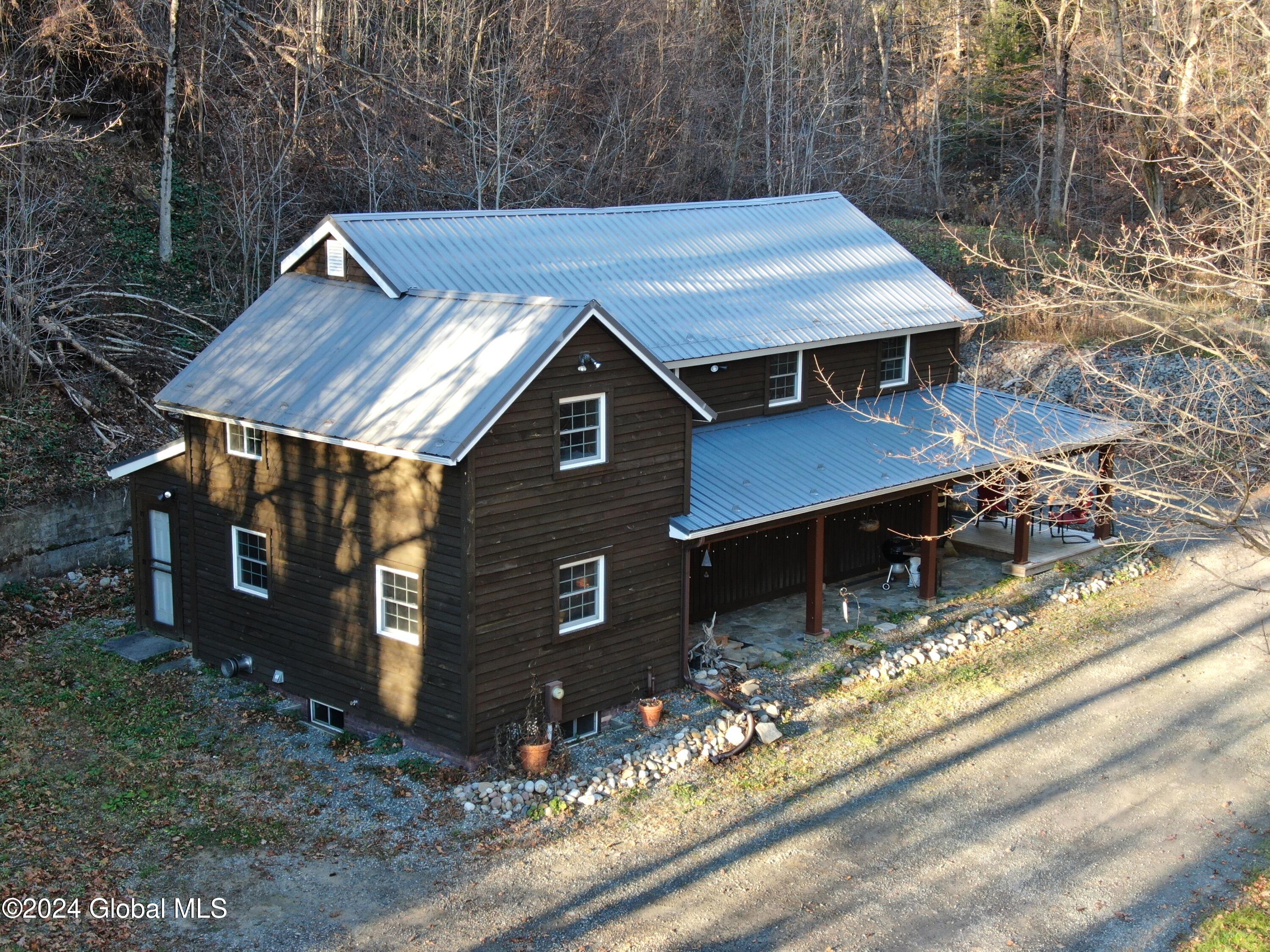 125 Court Street
