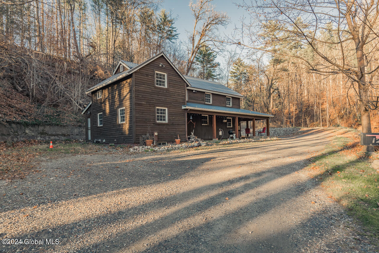 125 Court Street