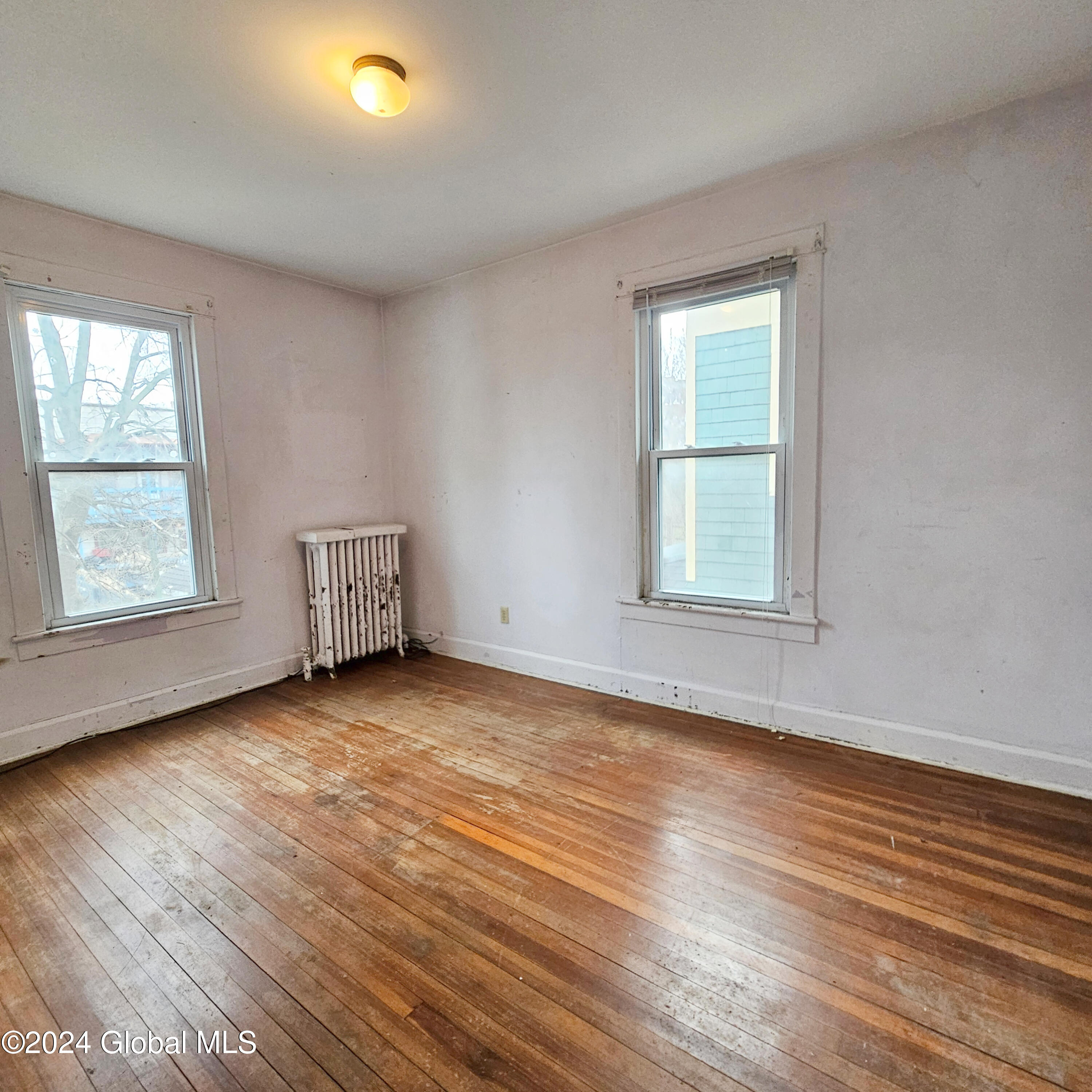 21 Lincoln Avenue