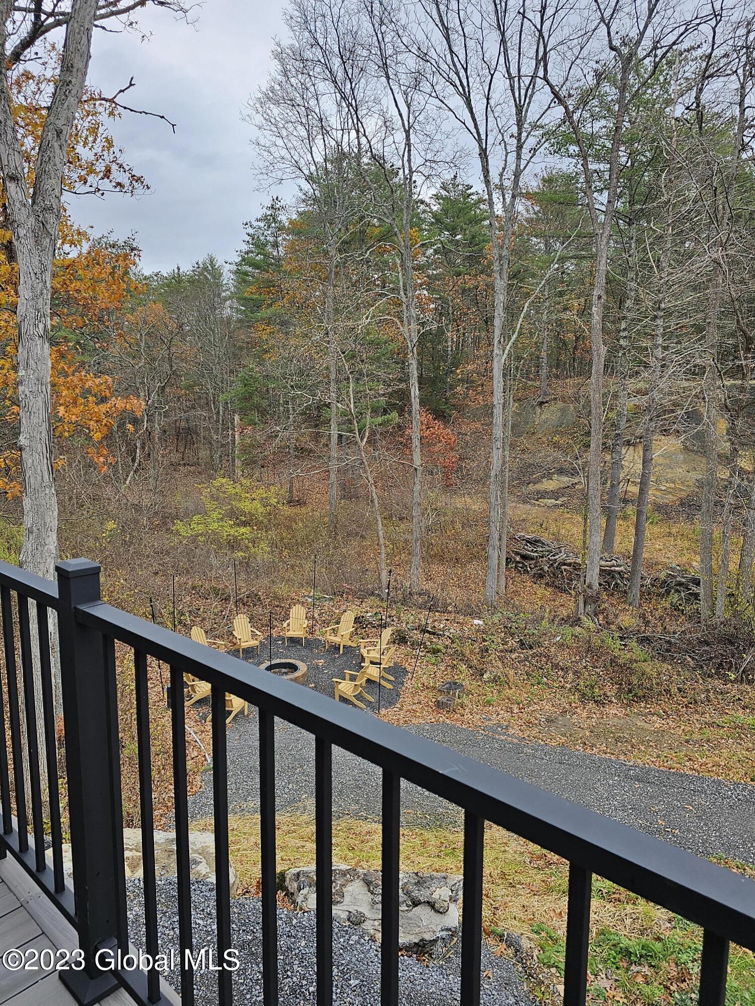 686 Green Lake Road