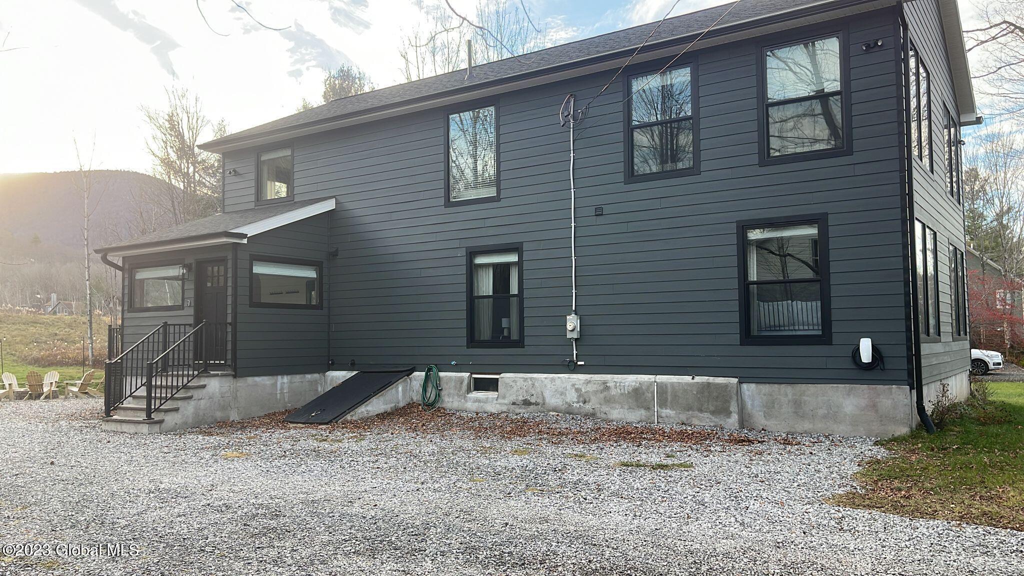 47 Maple Avenue