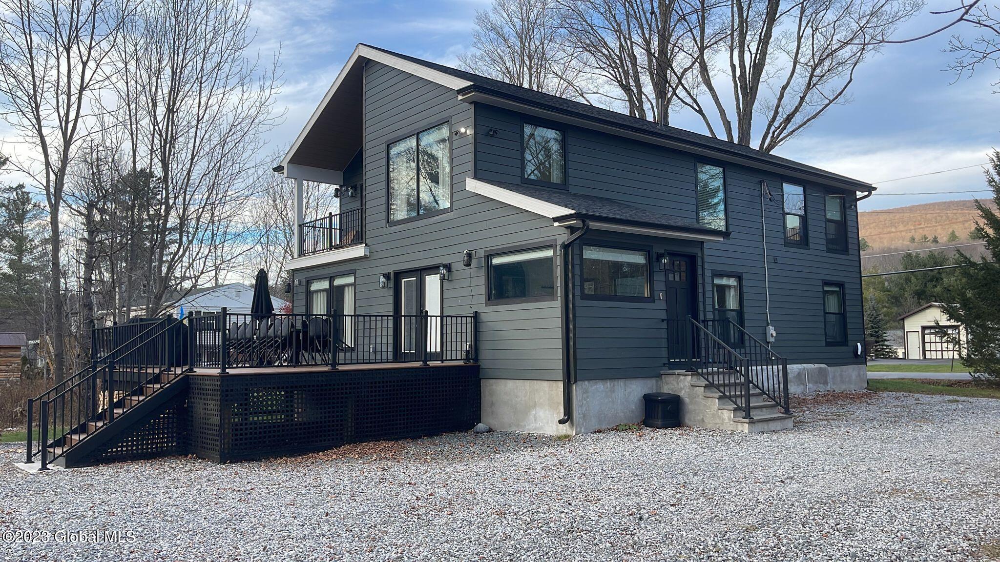 47 Maple Avenue