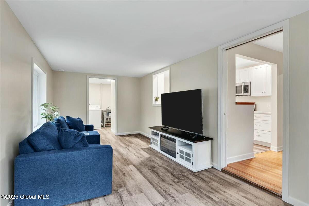 837 Sacandaga Road