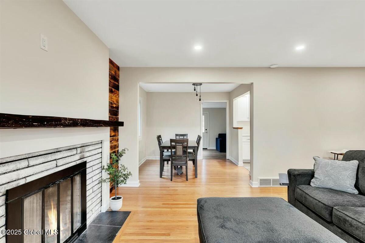 837 Sacandaga Road