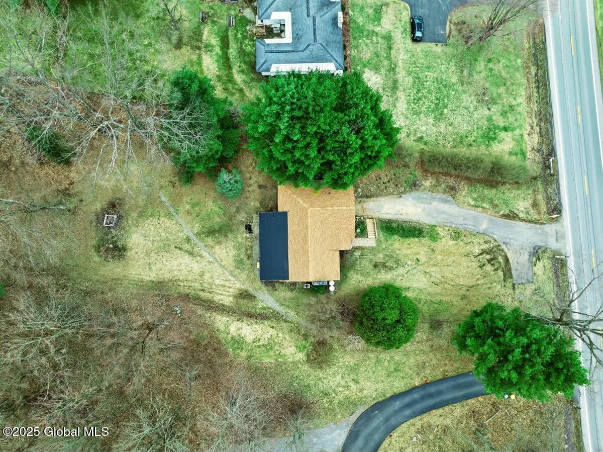 837 Sacandaga Road