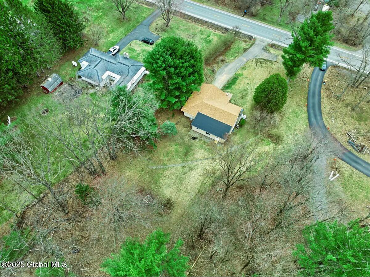 837 Sacandaga Road