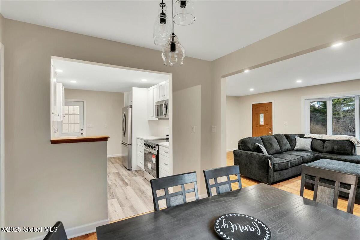 837 Sacandaga Road