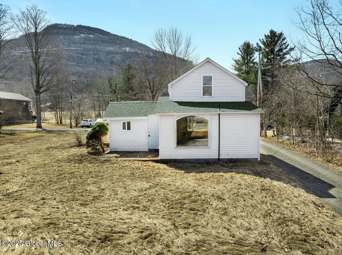 58 Maple Avenue