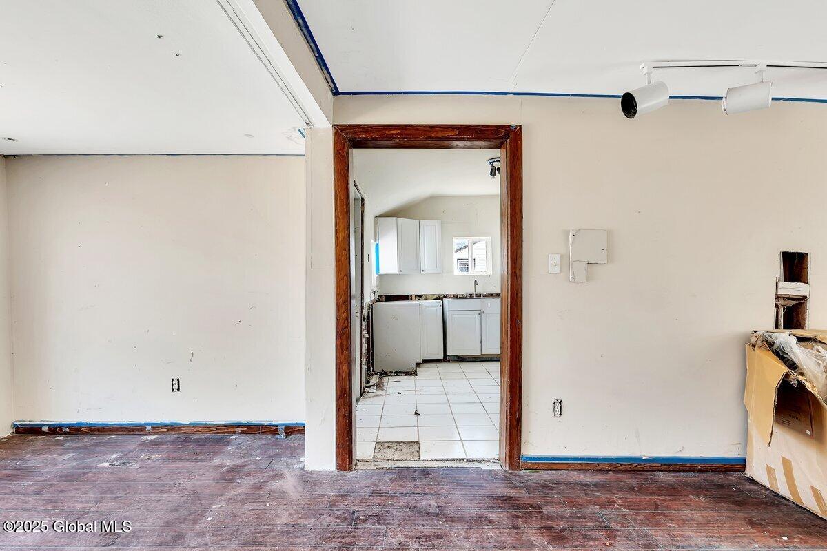 58 Maple Avenue
