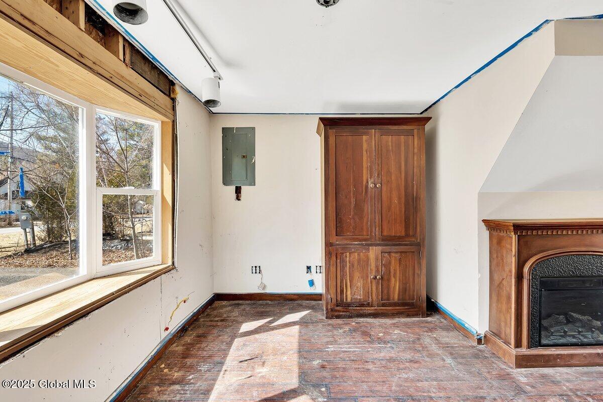 58 Maple Avenue