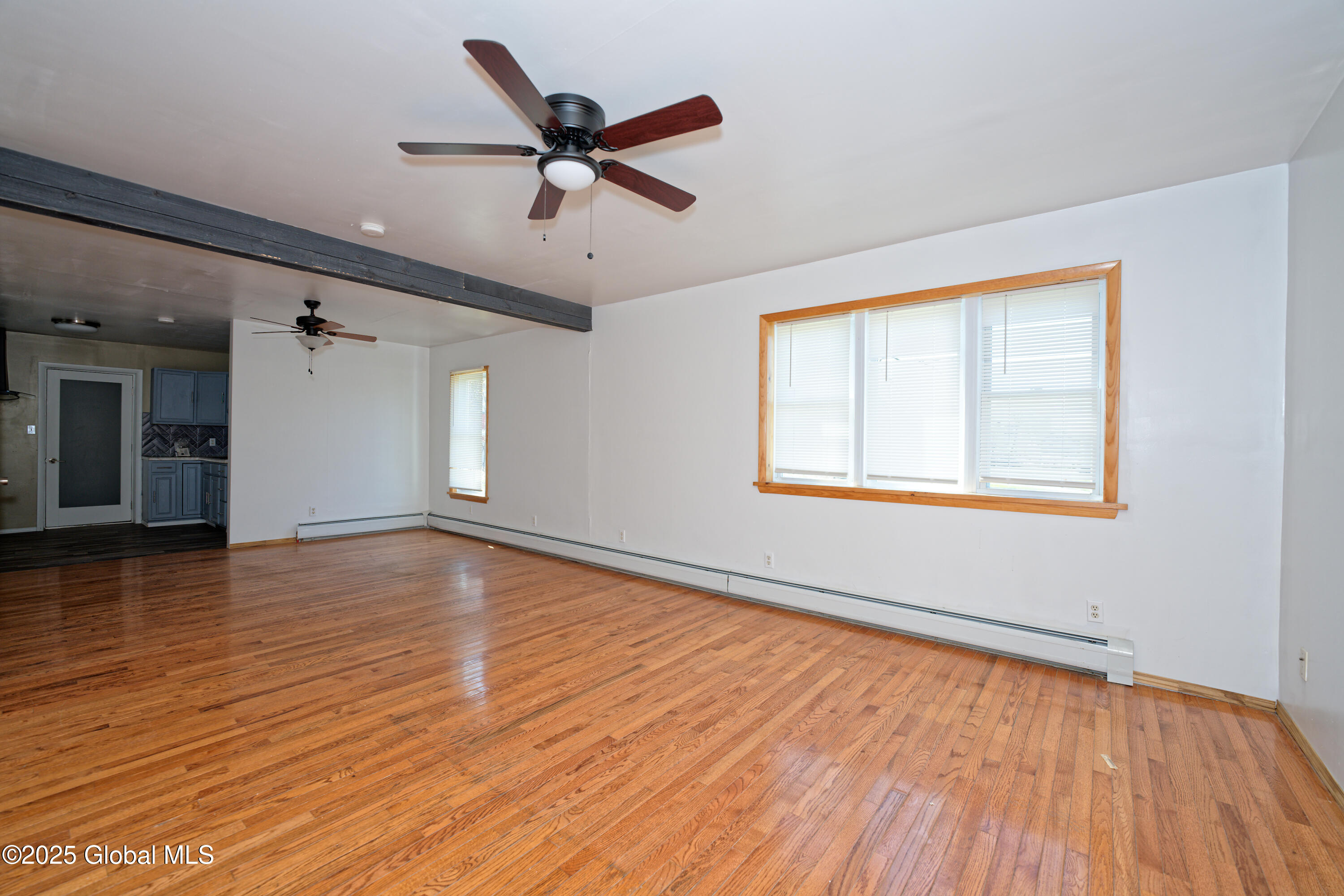 106 W Green Street
