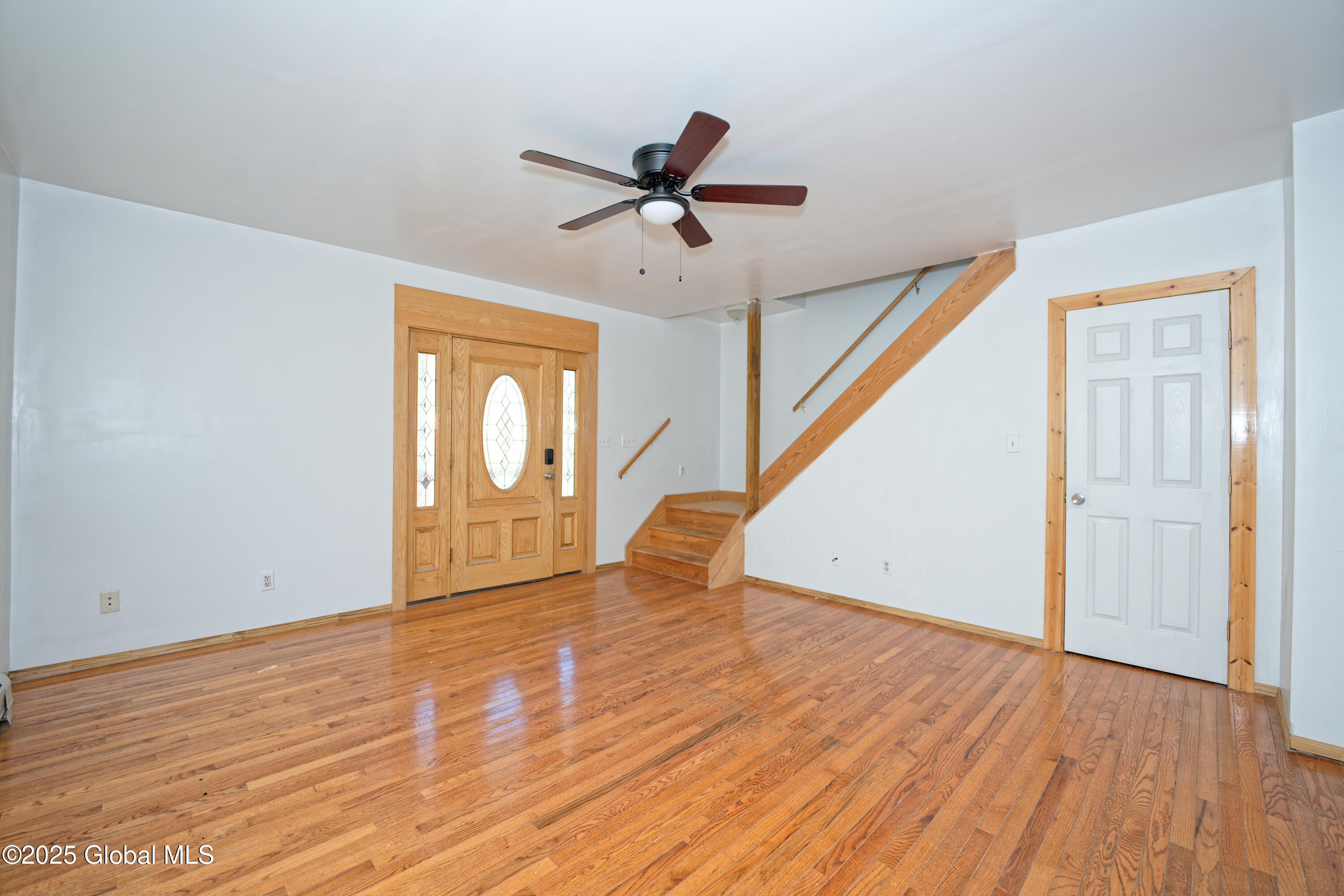 106 W Green Street