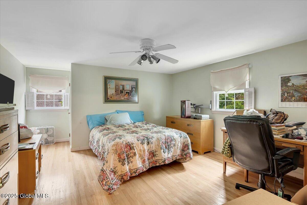 27 Cedar Lane