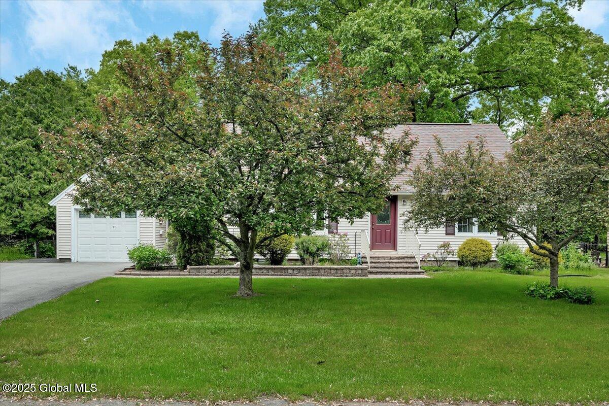 27 Cedar Lane