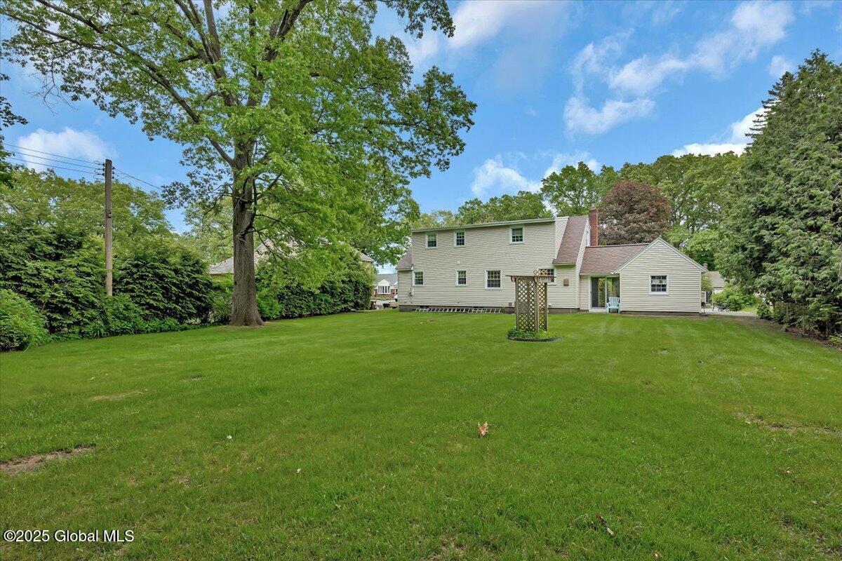 27 Cedar Lane