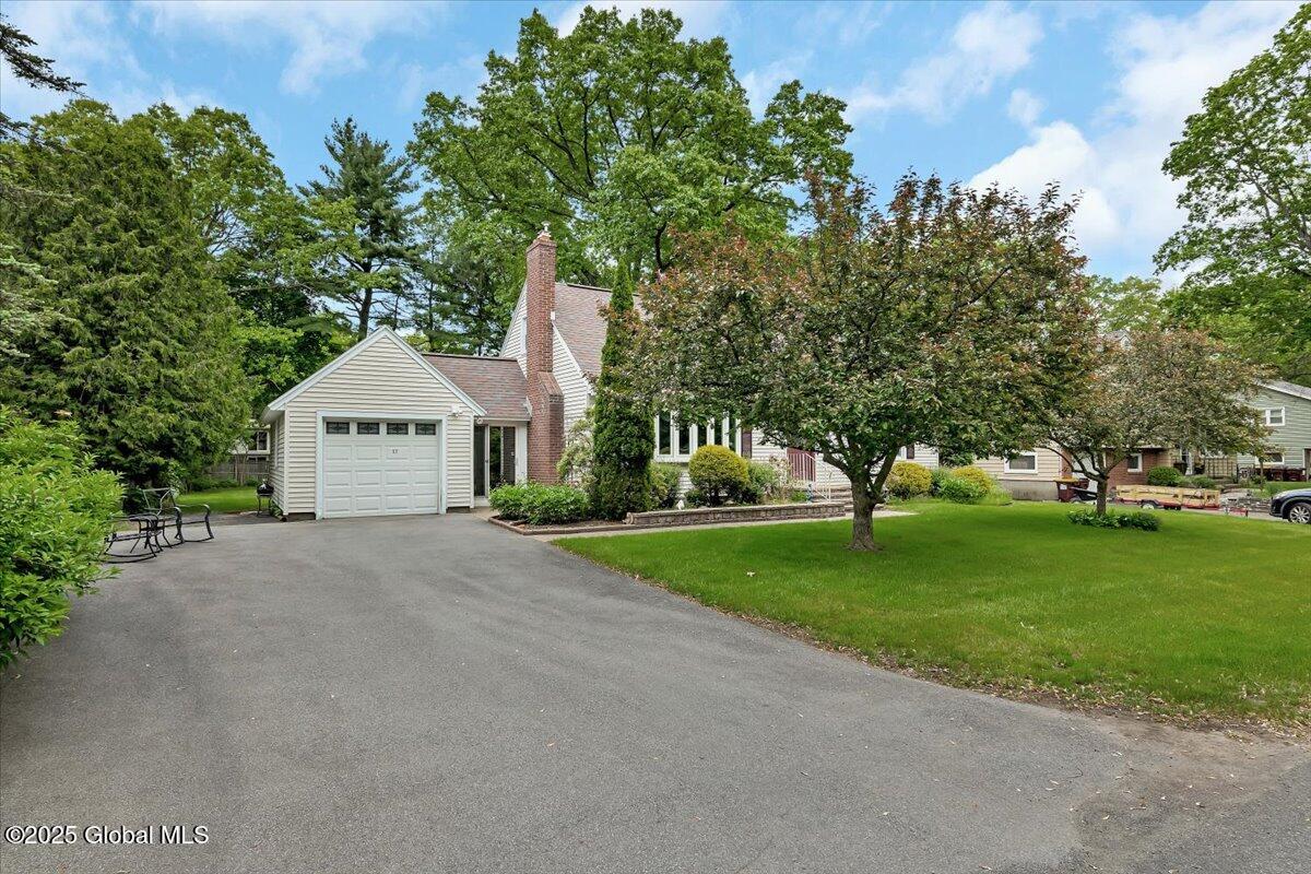 27 Cedar Lane