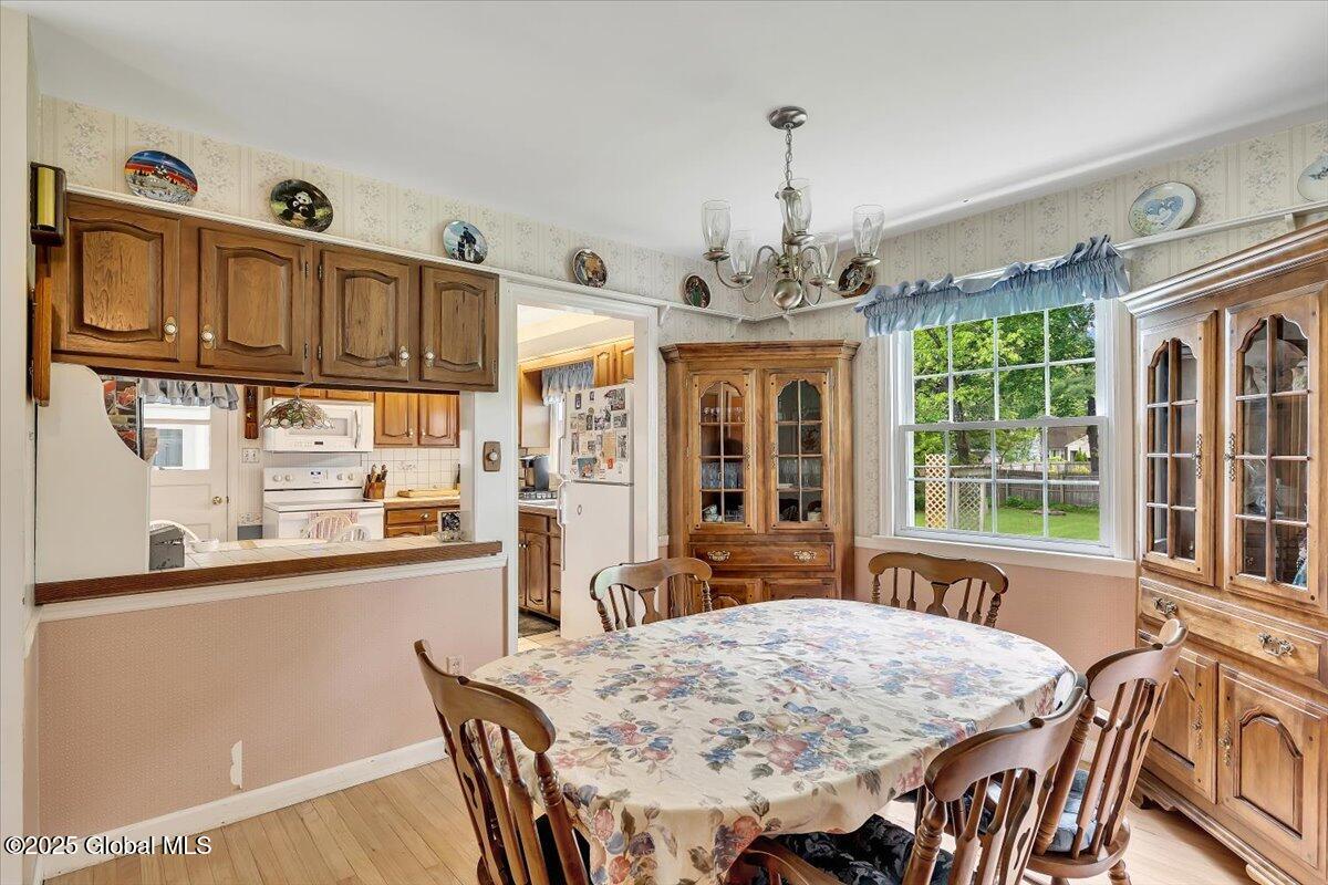 27 Cedar Lane