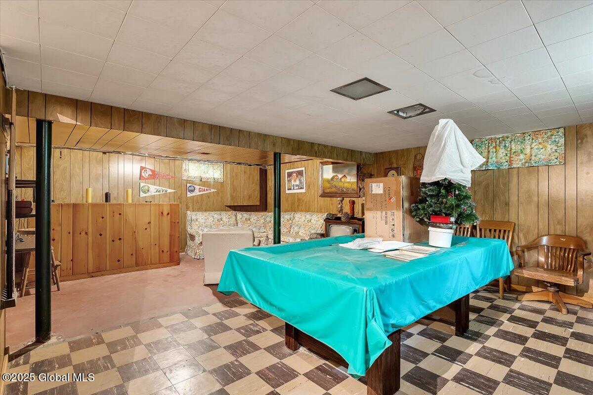 27 Cedar Lane
