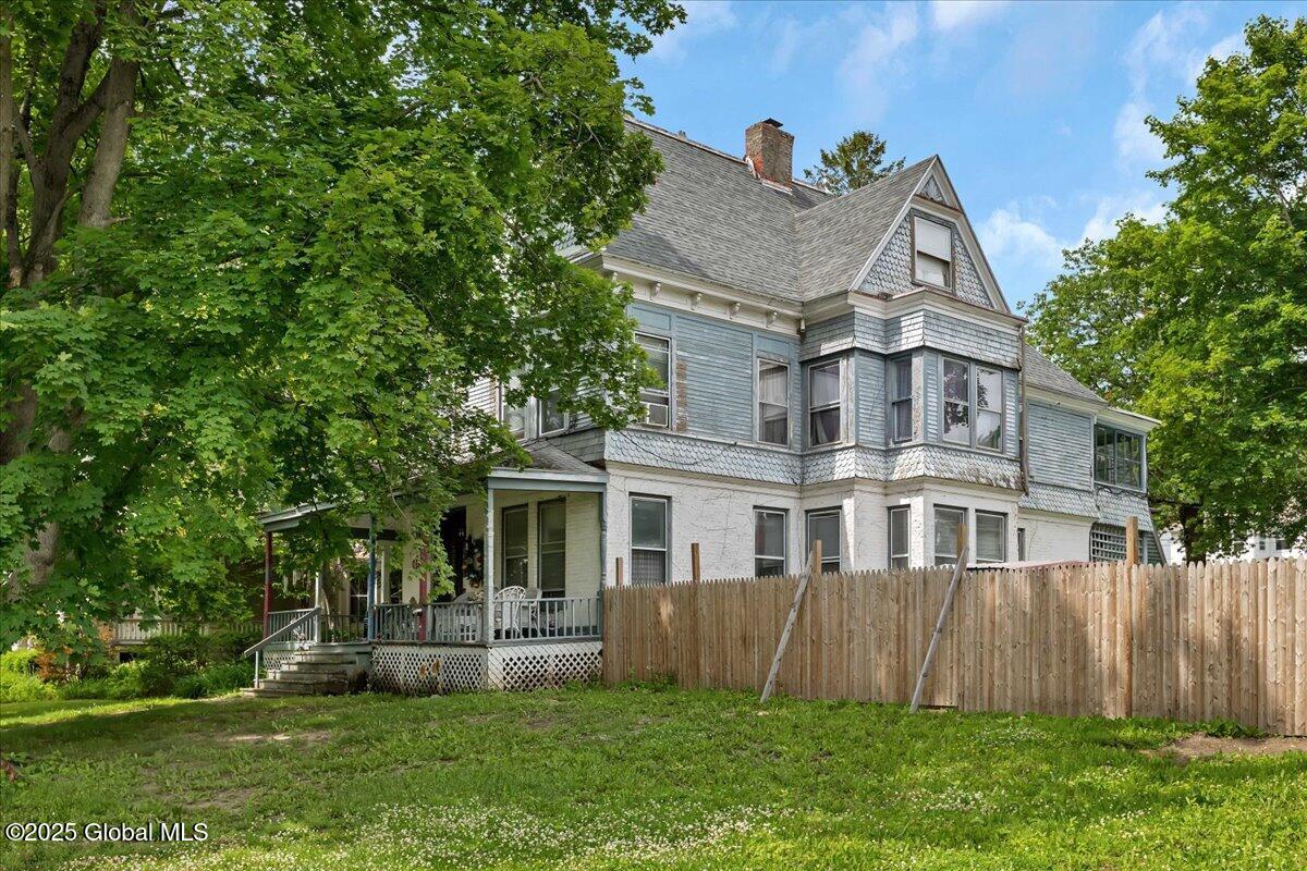 253 Guy Park Avenue
