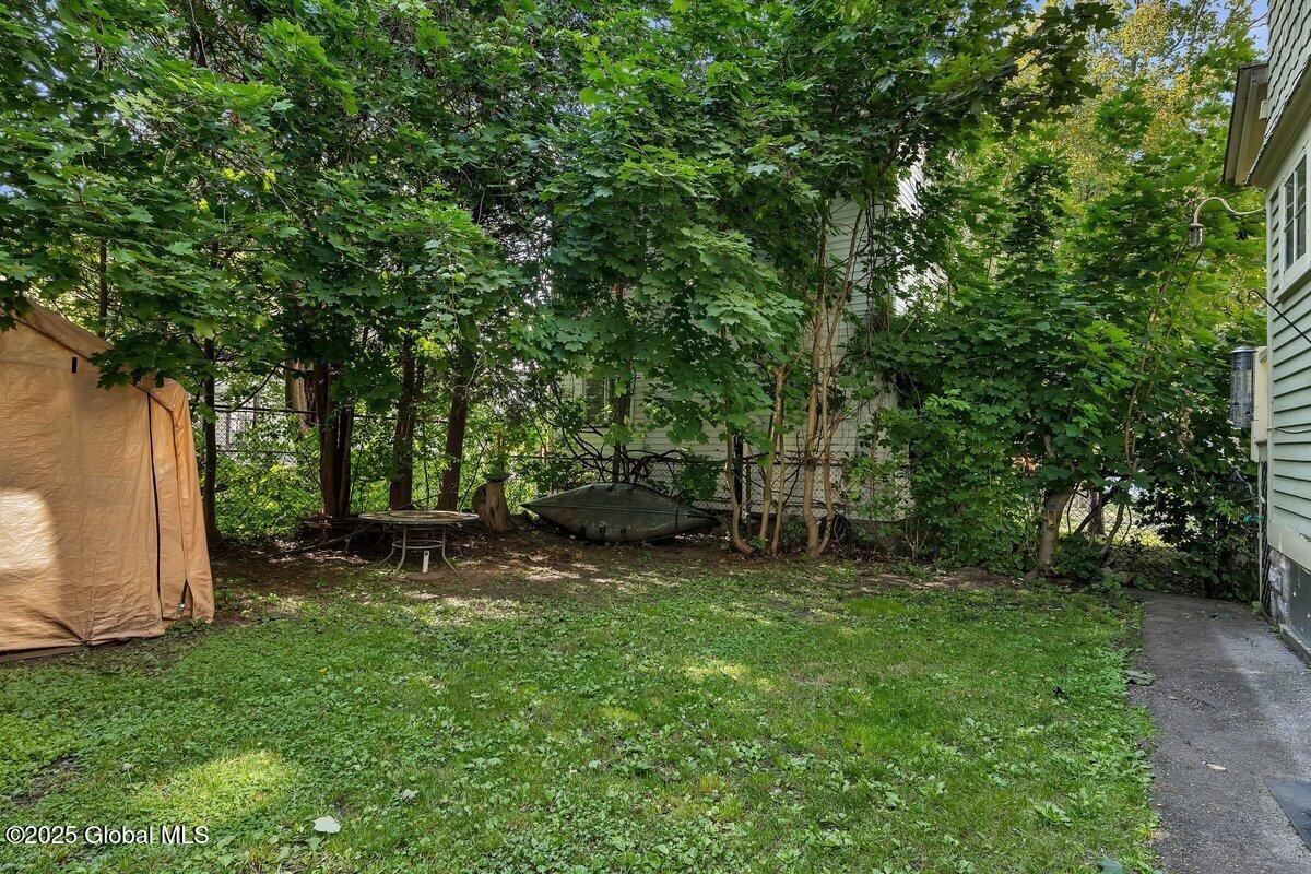 23 N Perry Street