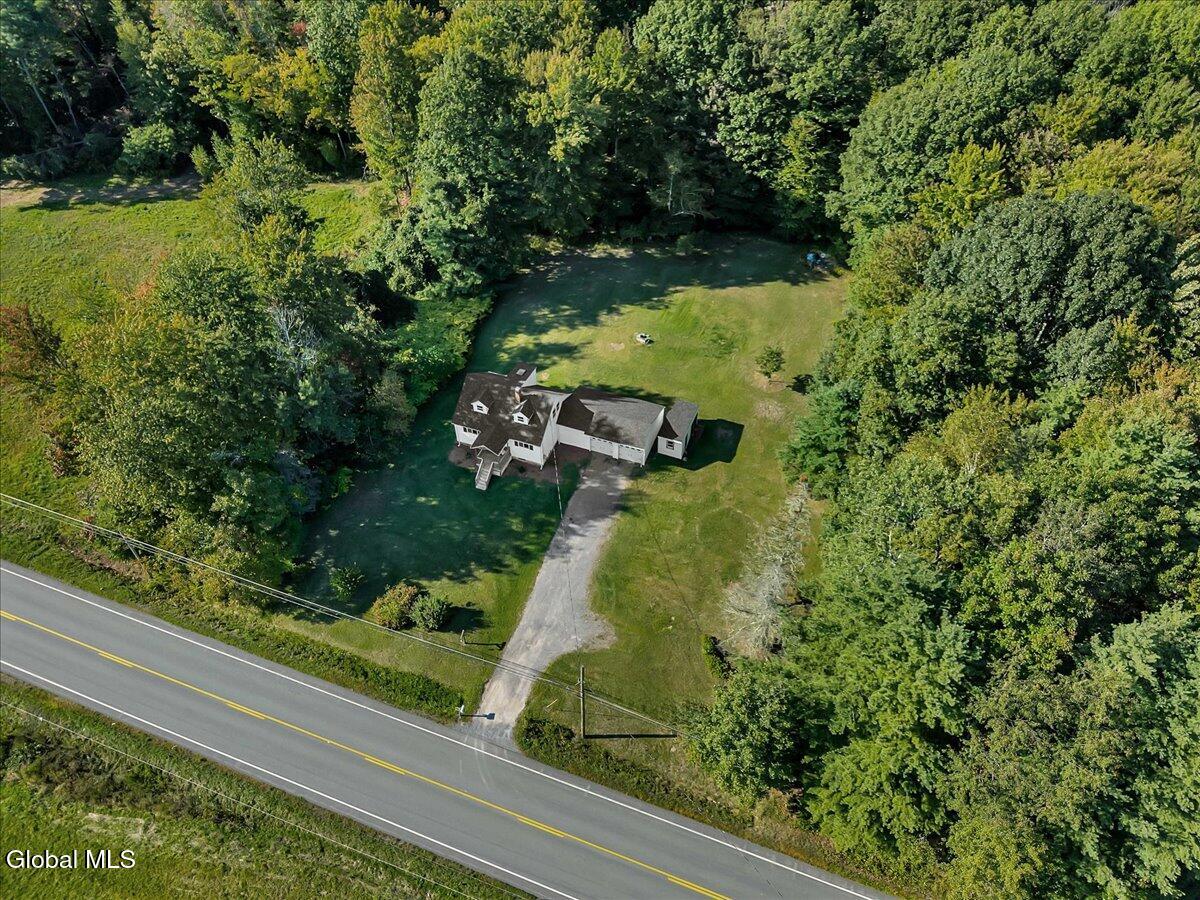 1687 County Highway 107