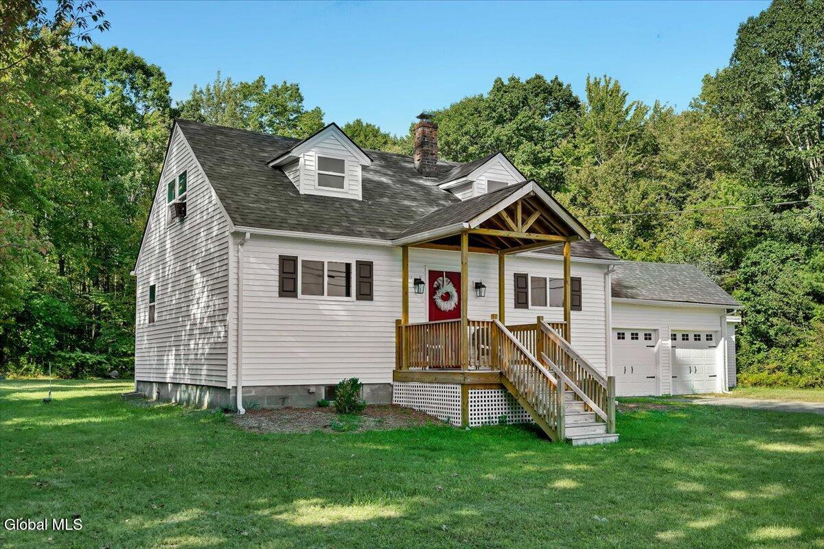 1687 County Highway 107