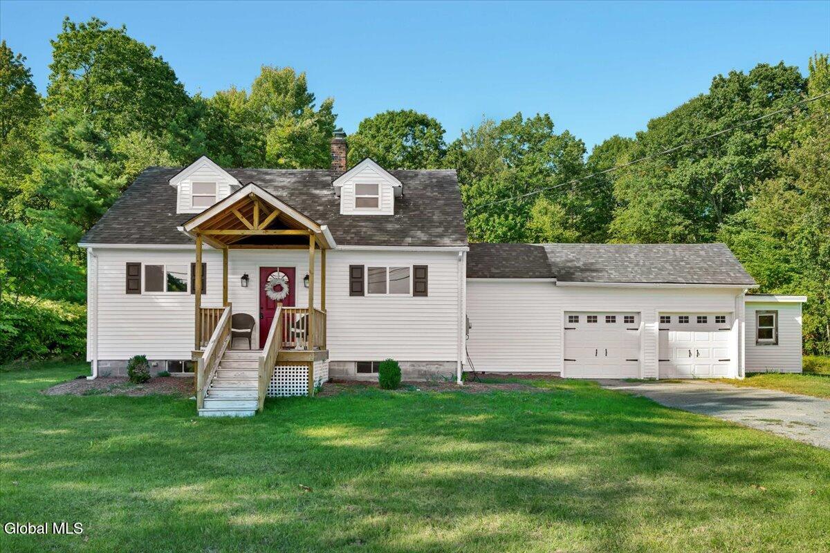 1687 County Highway 107