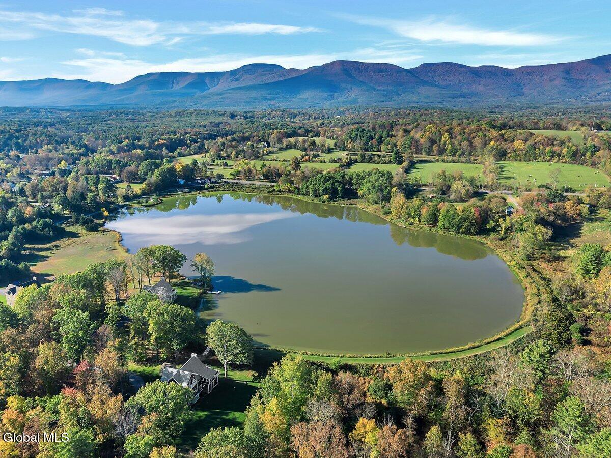 145 Rockefeller Lake Road