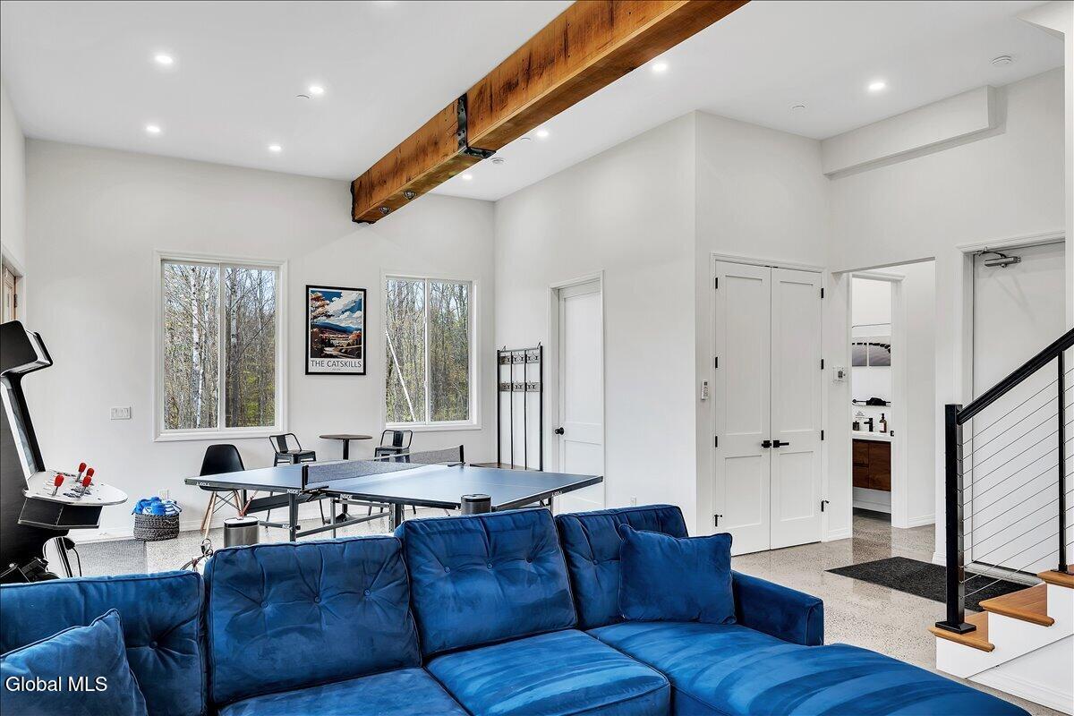 145 Rockefeller Lake Road