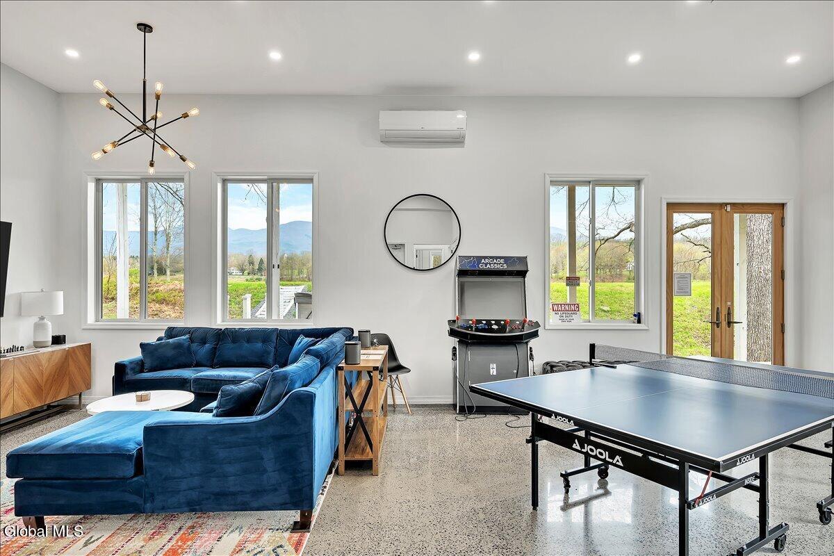 145 Rockefeller Lake Road