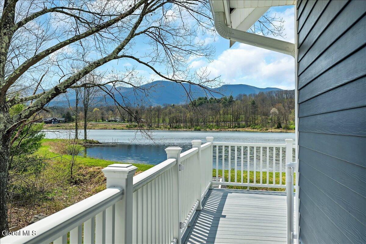 145 Rockefeller Lake Road