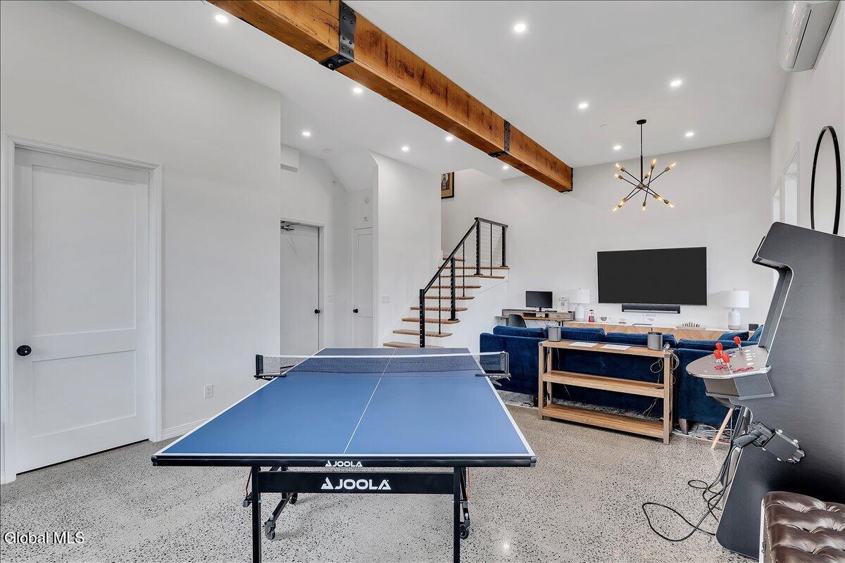 145 Rockefeller Lake Road