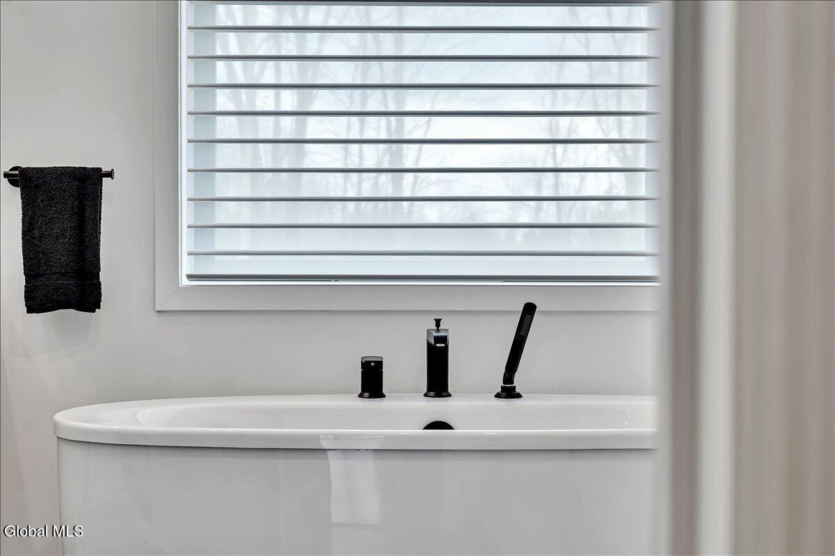 145 Rockefeller Lake Road