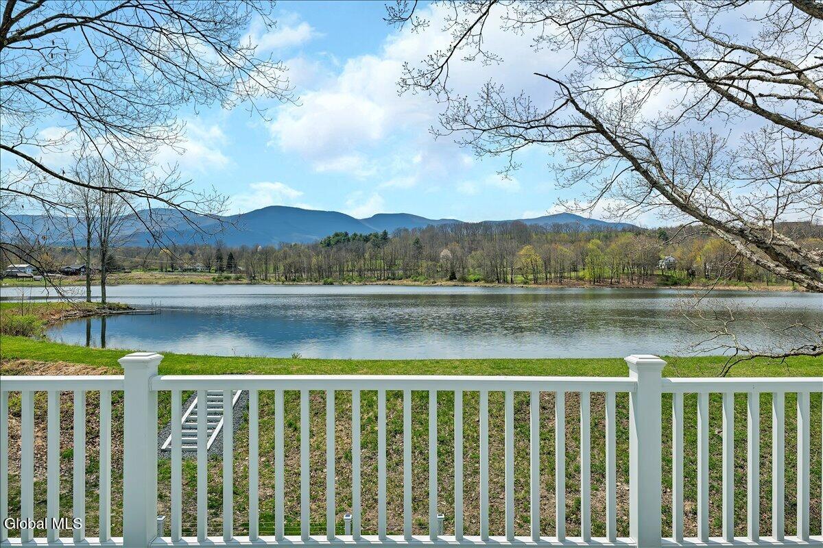 145 Rockefeller Lake Road