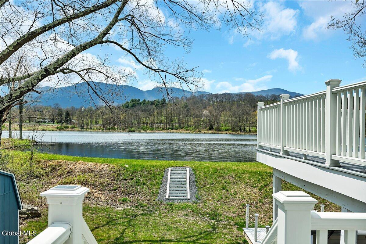 145 Rockefeller Lake Road