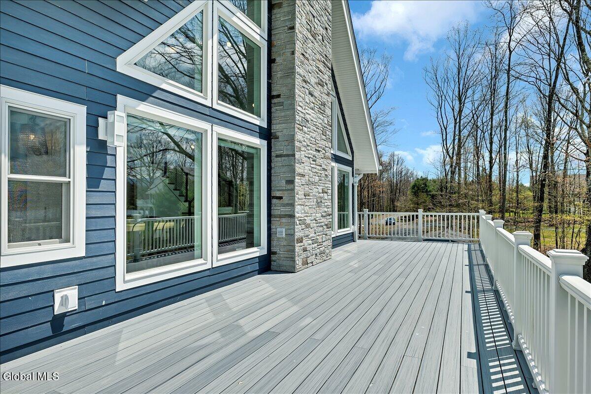 145 Rockefeller Lake Road