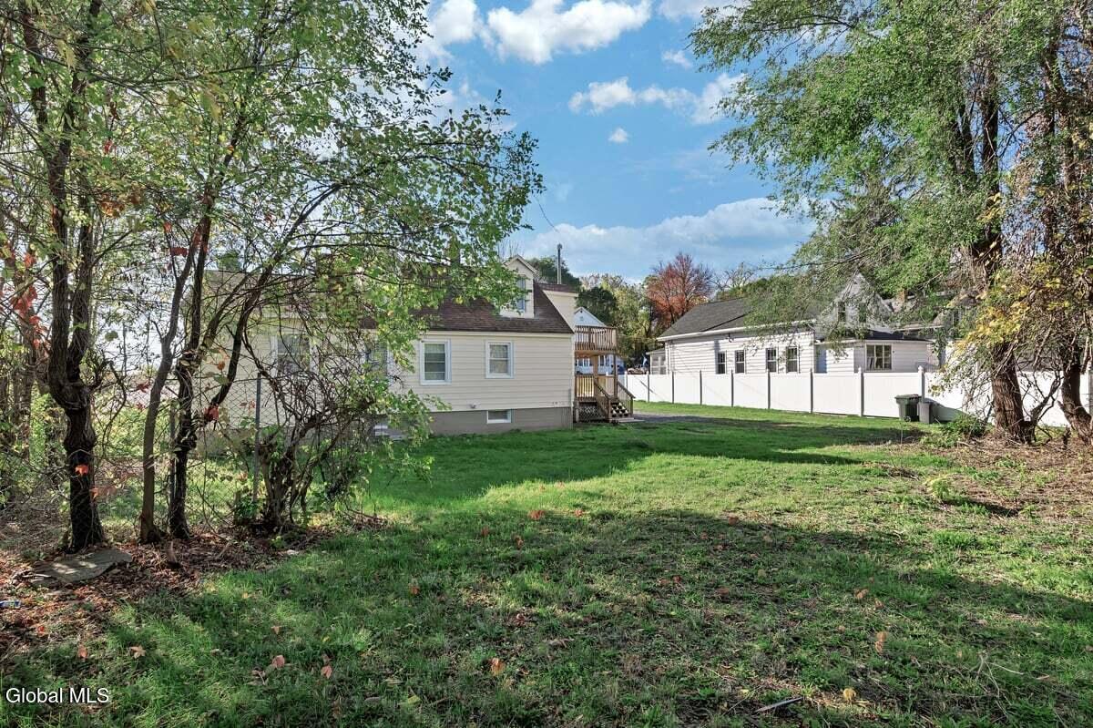 12 Taylor Street, Cohoes