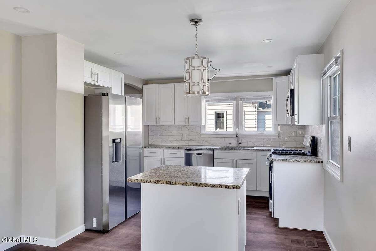 12 Taylor Street, Cohoes