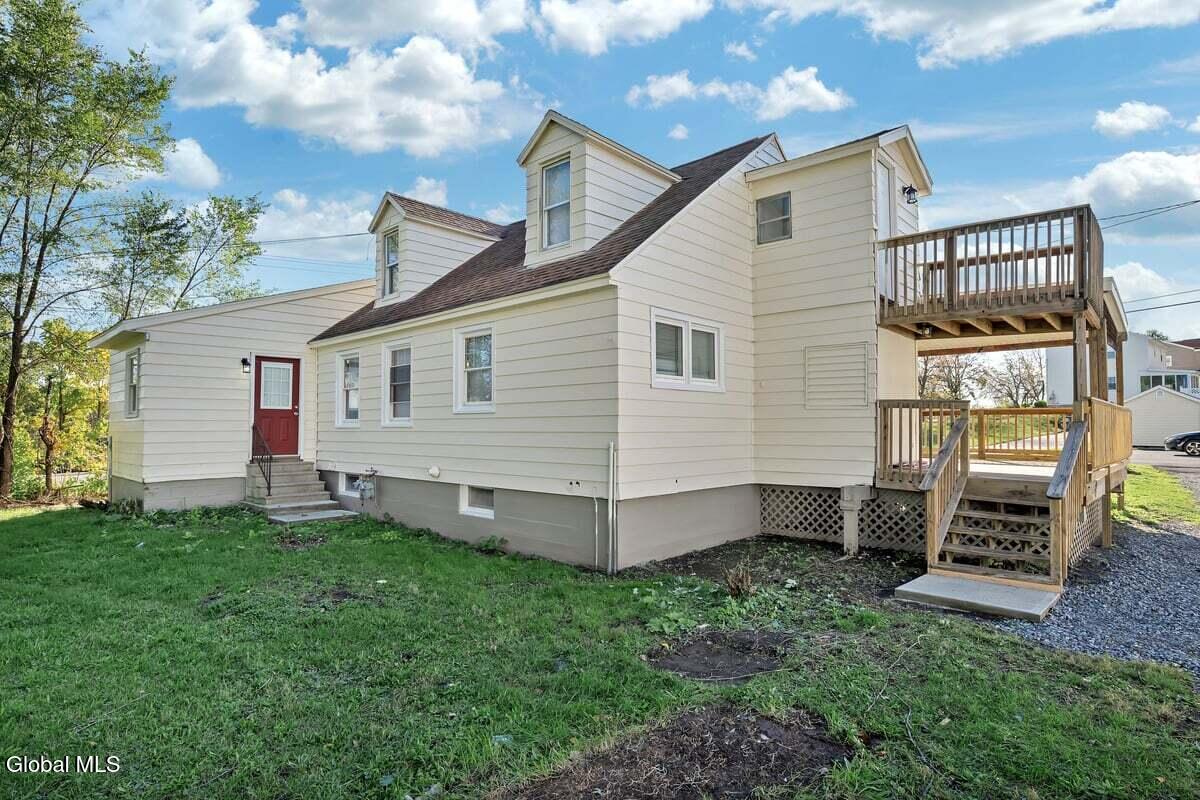 12 Taylor Street, Cohoes