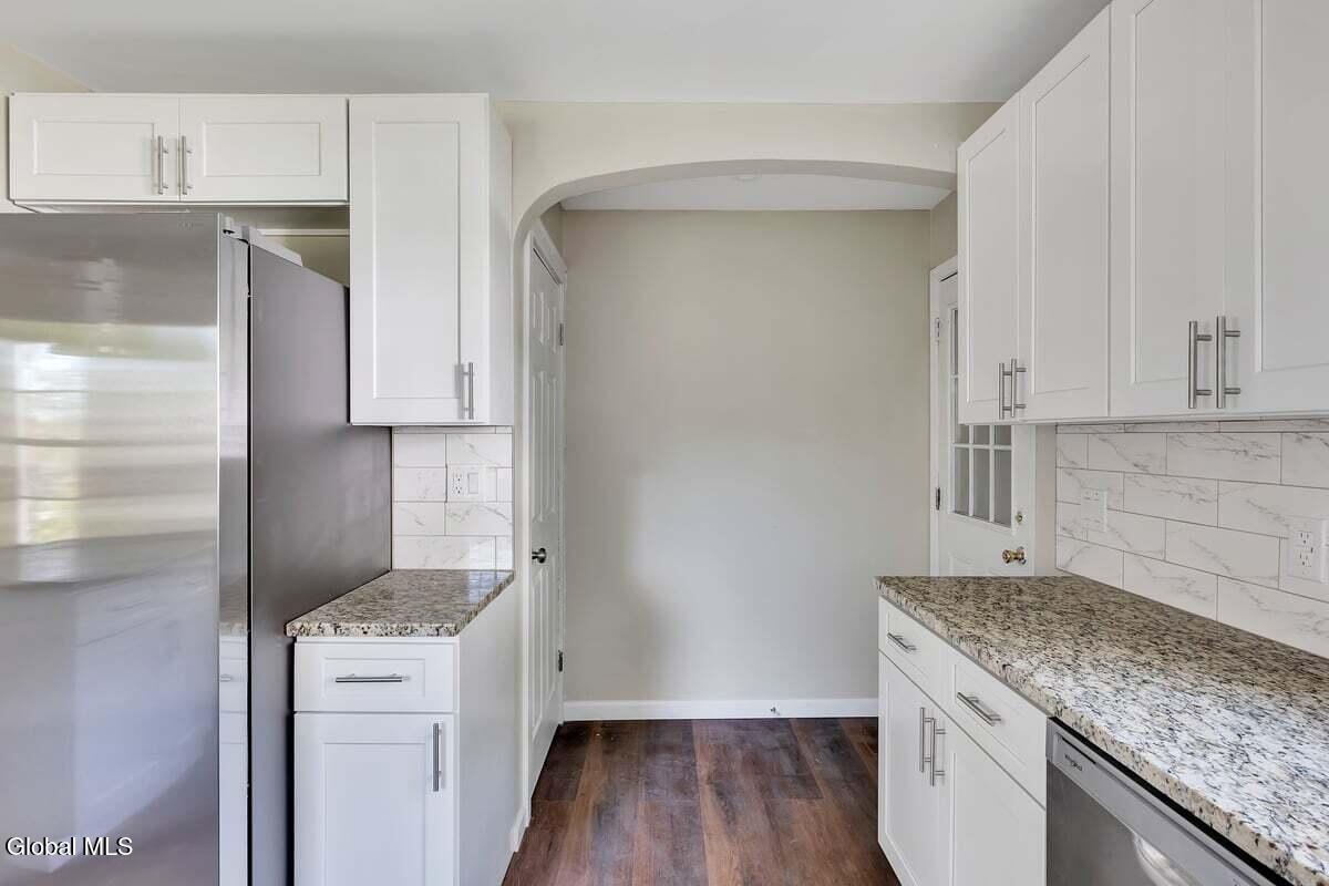 12 Taylor Street, Cohoes