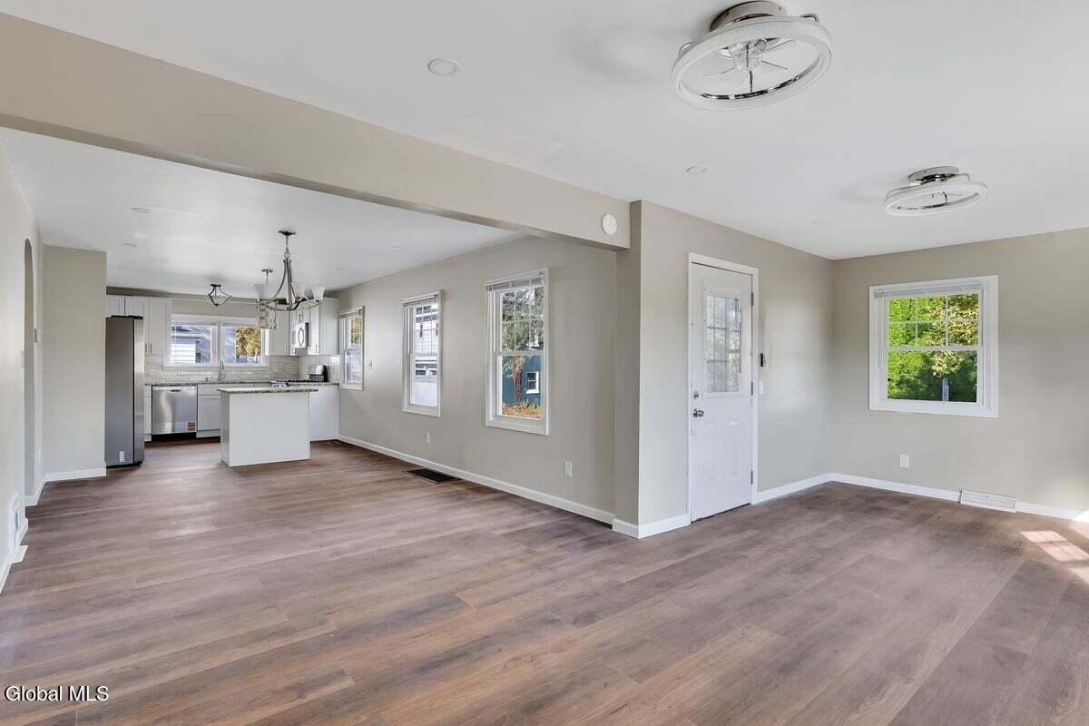 12 Taylor Street, Cohoes