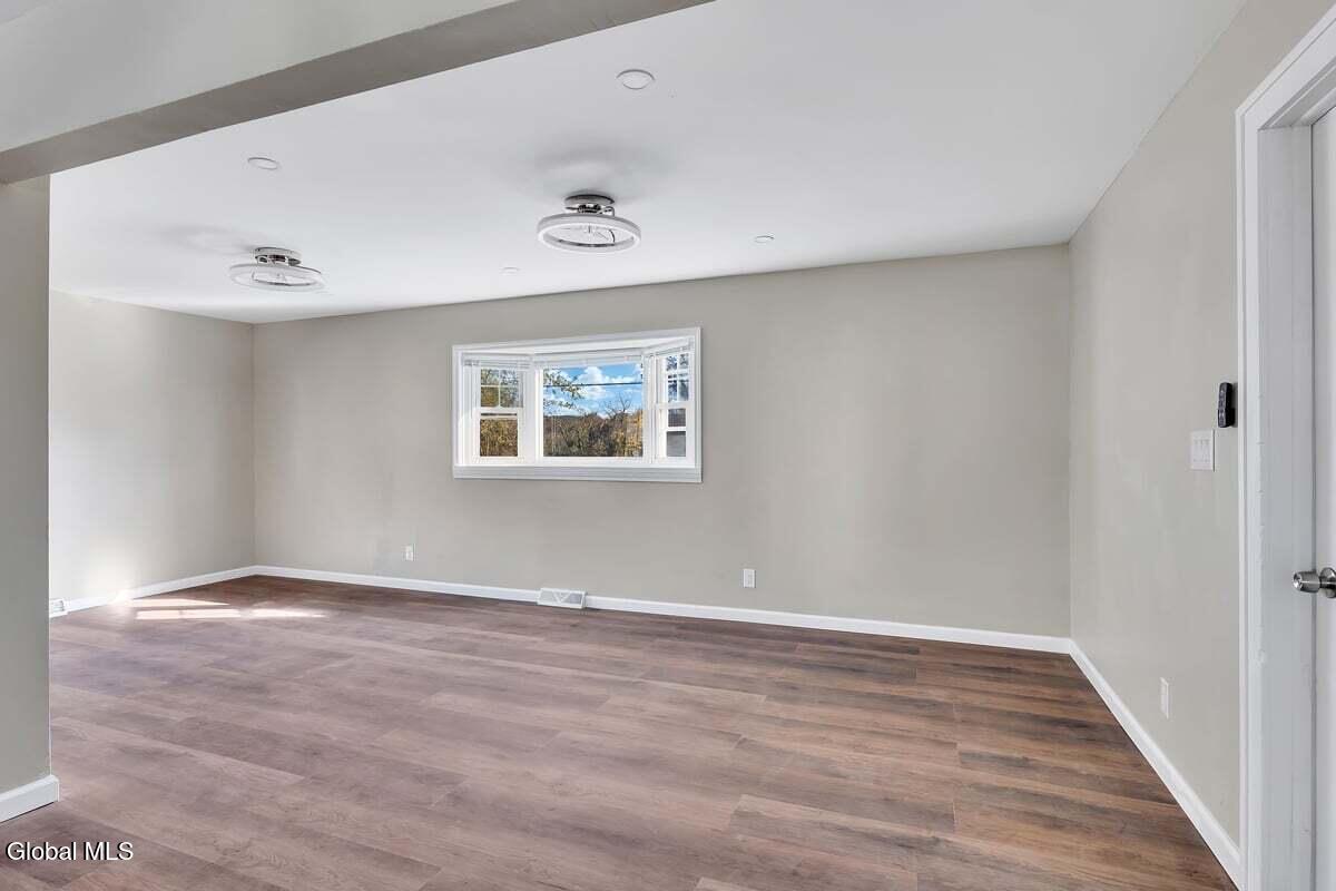 12 Taylor Street, Cohoes